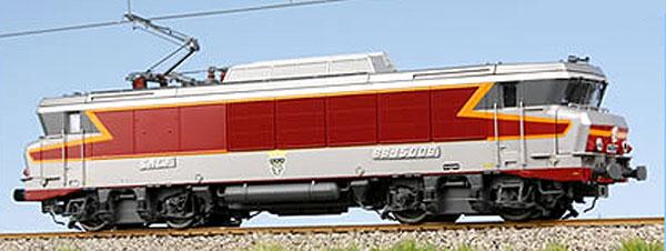 Electric locomotive class BB 15000 with running number 15009 "STRASBOURG" in TEE livery<br /><a href='images/pictures/LS_Models/10047.jpg' target='_blank'>Full size image</a>